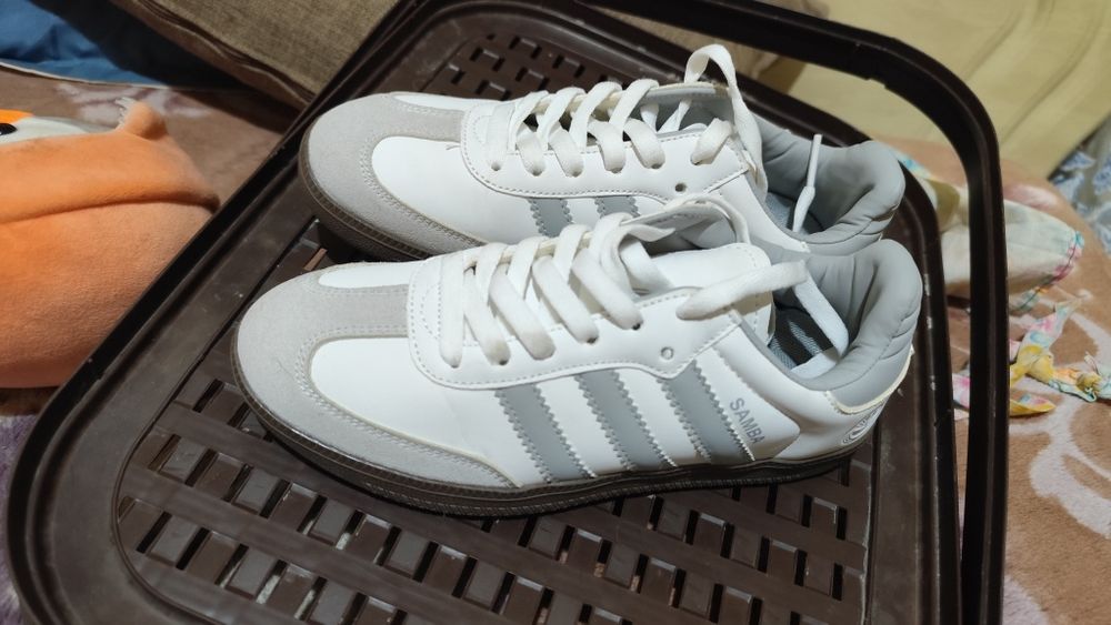 Кросовки продаю классное