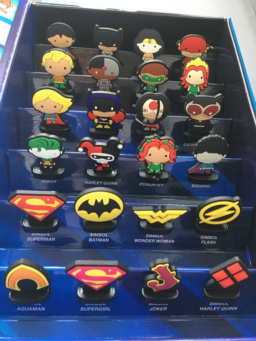 Figurine cu supereroi