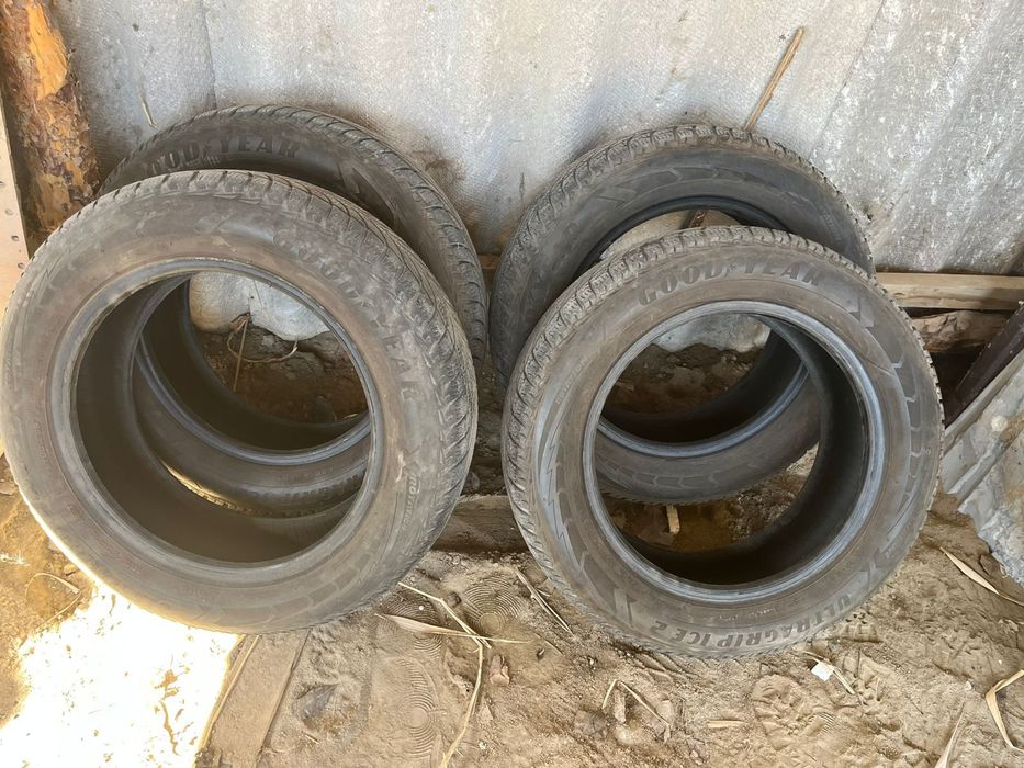 Покрышка 185 65 R15 Б/у