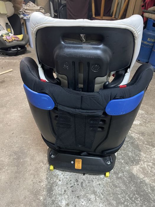 Scaun auto cu isofix
