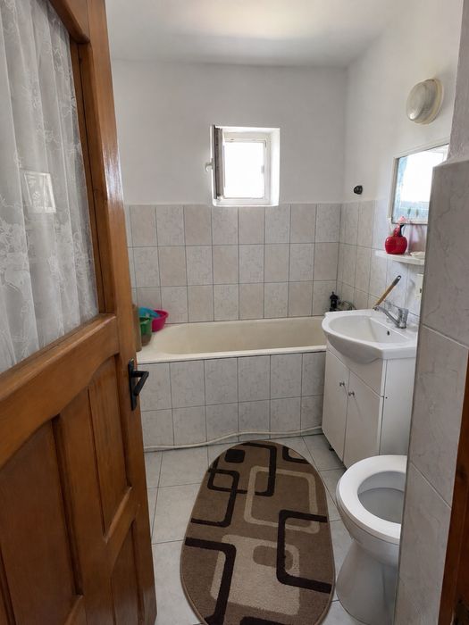 Apartament 3 camere decomandat – Vaslui, zona Spitalului Municipal