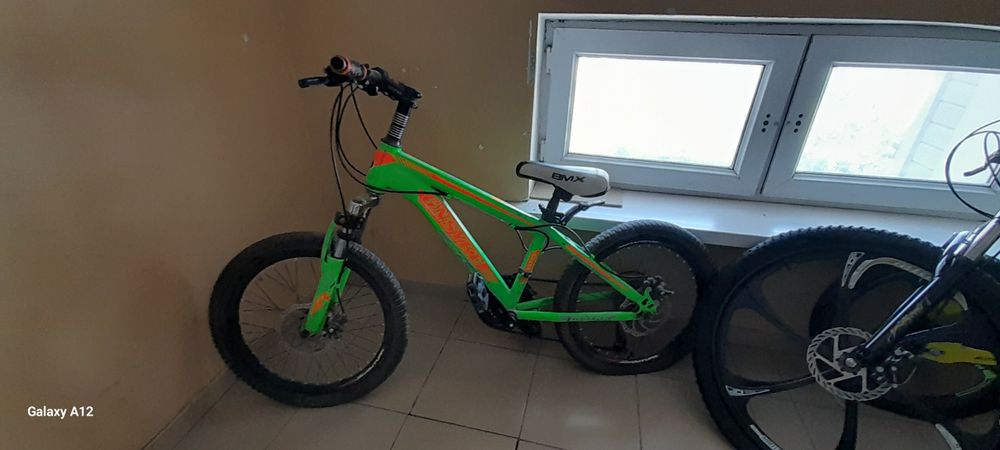 Продается 3 велосипеда, сломанные