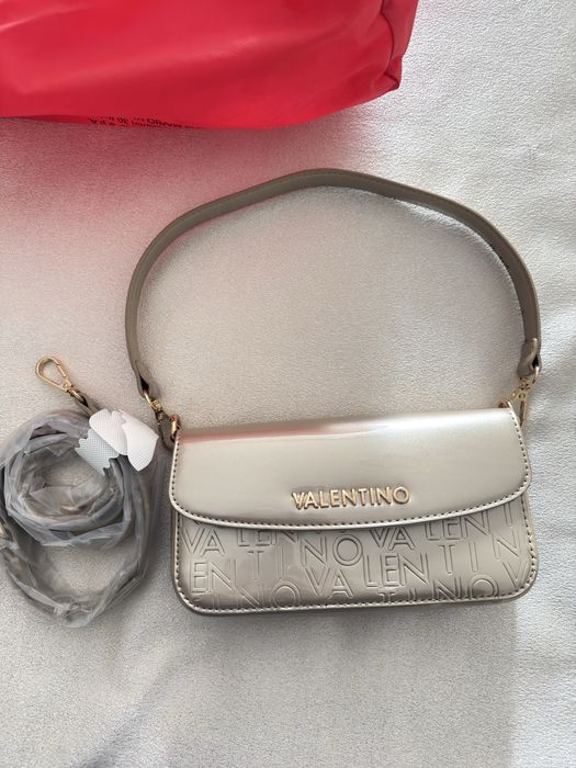 Чанта  Valentino