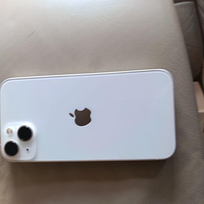 Продам iphone 13 128