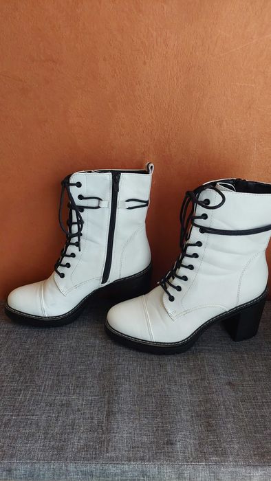 Botine Graceland albe, mărime 40