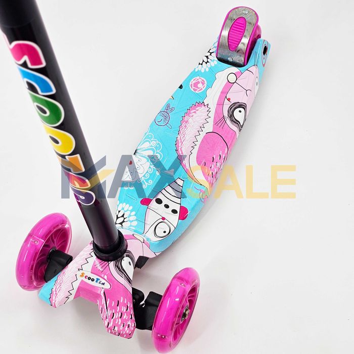 Тротинетка триколка синьо с розово деца спорт 3 светещи колела