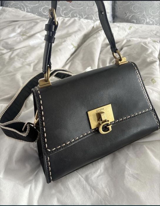 Geanta Guess neagra