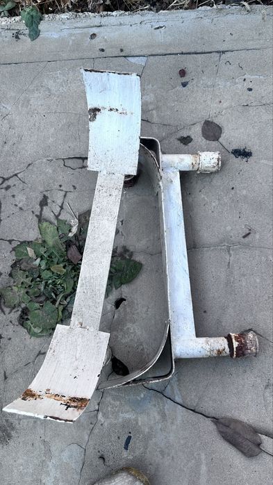 Чугунная ванна с ножками