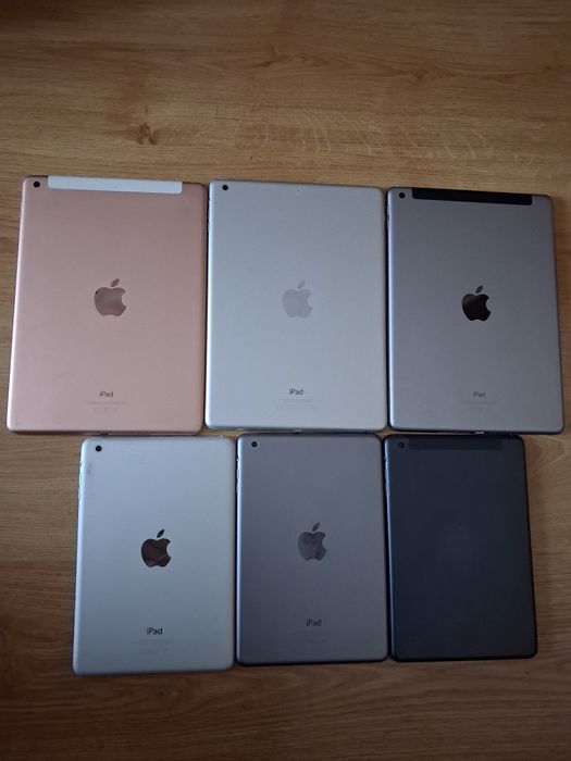 Ipad-uri diferite modele defecte