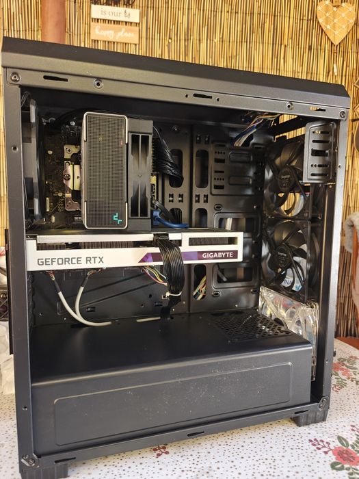 Vand PC de gaming