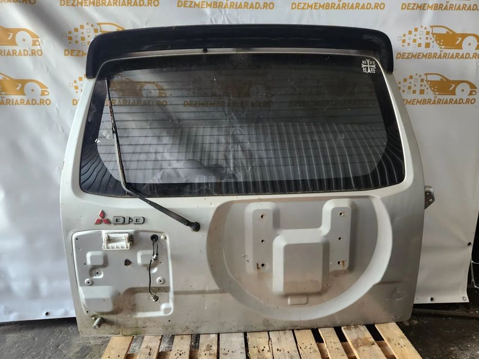 Haion Hayon Cu Luneta Mitsubishi Pajaro MK3 Model 4-5 Usi - Dezmembrari Arad