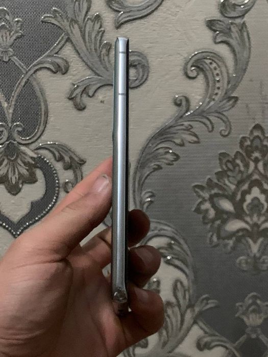 Samsung S21Ultra 5G sotiladi srochna