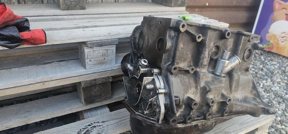 Продам блок цилиндров ваз 2109