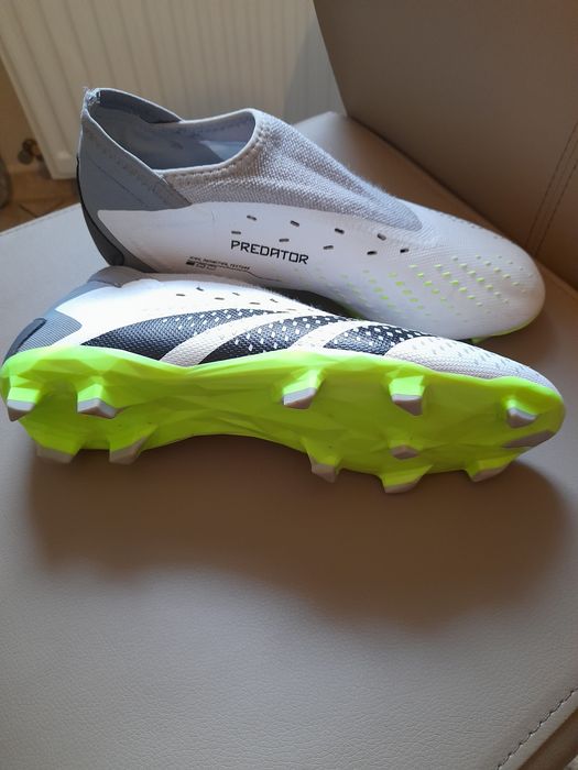 Adidasi fotbal Nike