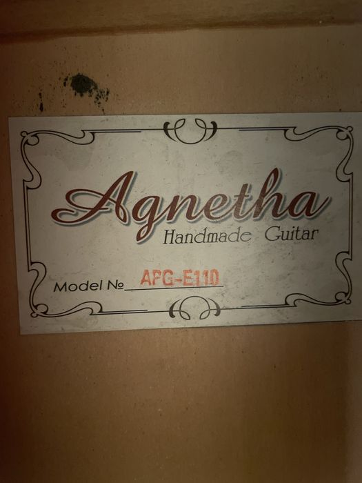 Agnetha gitare гитарааа