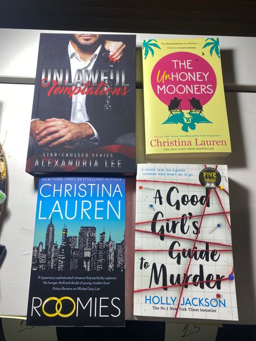 Романтика книги на английски език.