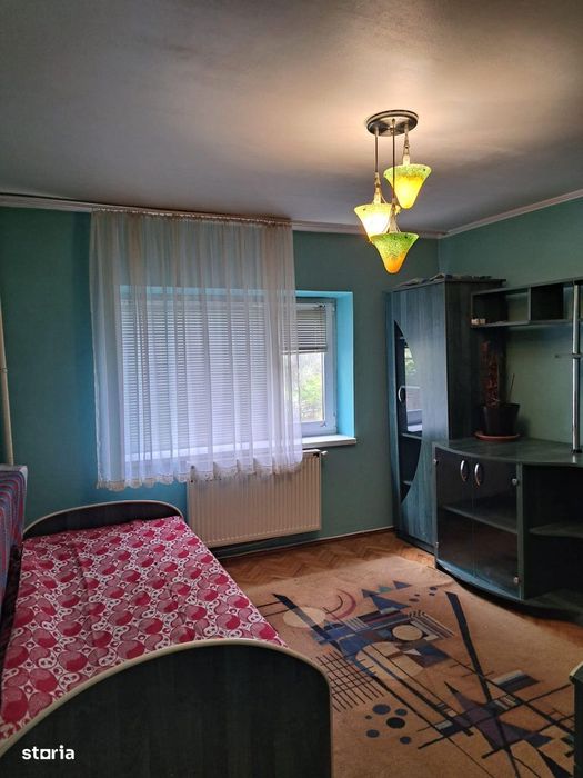 Apartament 3 camere de vanzare , Carpati 2 , parter , 83.900 euro neg.