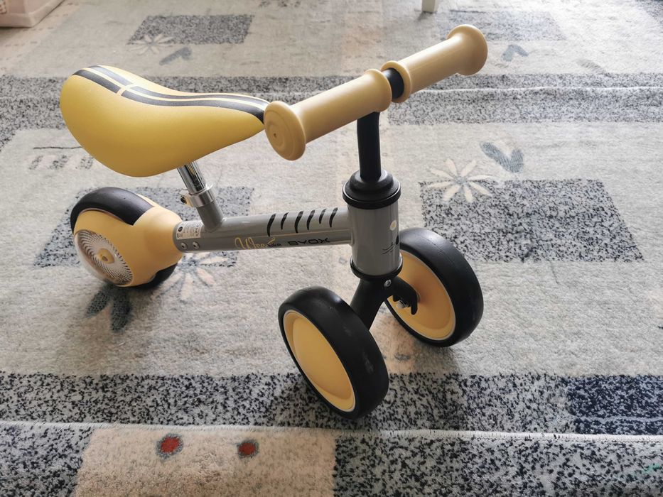 Детско колело за баланс Byox - Wee, жълтo