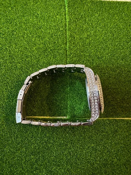 Автоматичен Rolex Datejust 40mm iced out