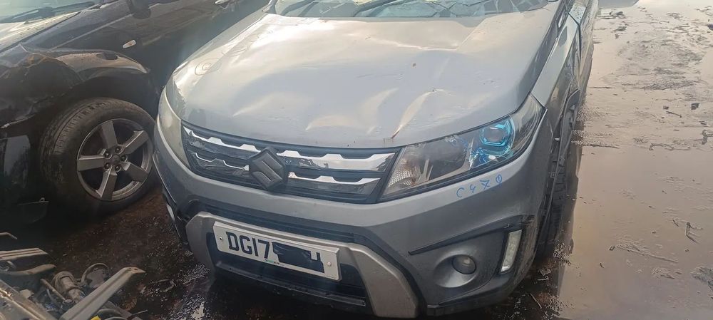 Dezmembrari / Dezmembrez Suzuki Vitara (LY) 1.6 Benz M16A cutie viteze manuala cod culoare C03 COOL SILVER METALLIC