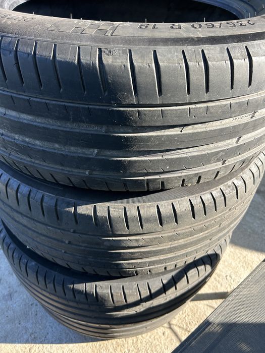 235 60 18 Michelin pilot 4 vara dot 2022