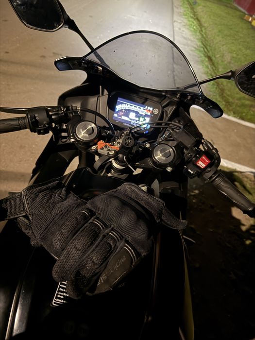 YAMAHA YZF R125 2023