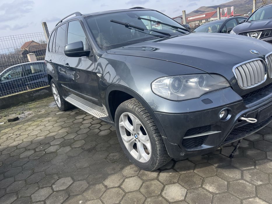 Piese bmw x5 4.0 d 2012