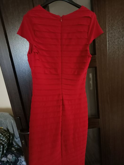 Rochie roșie mărimea m