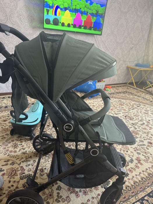 Продам коляску новая