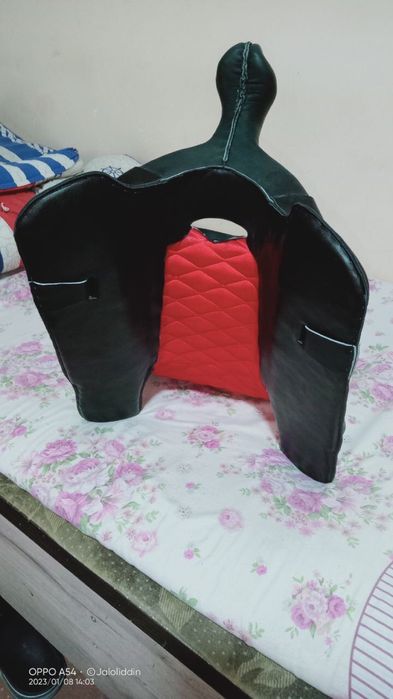 Ot uchun egar sotiladi