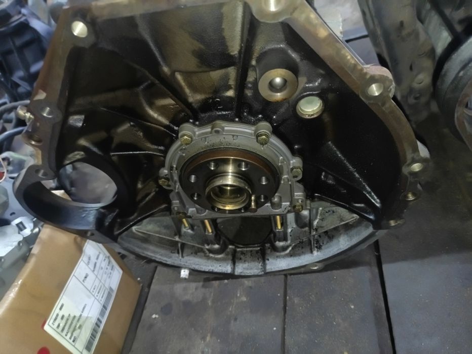 Двигатель на Мерседес М111,w202,w210