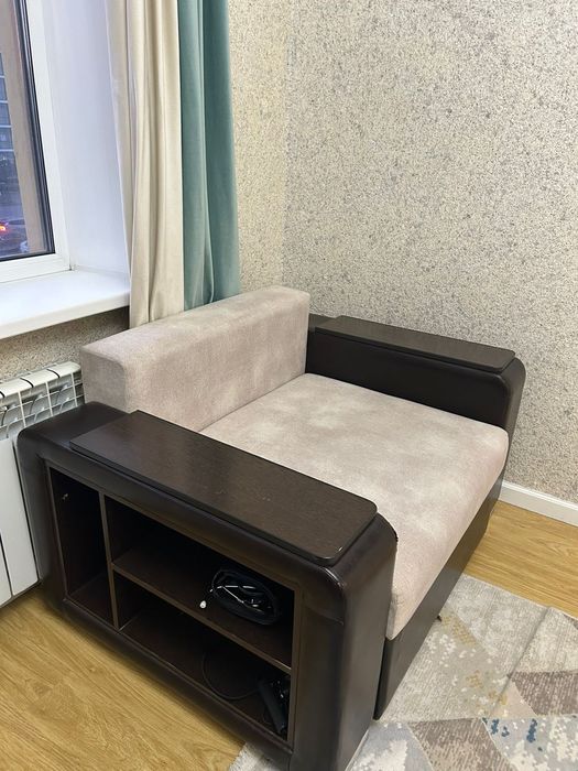 Срочно продам кресло