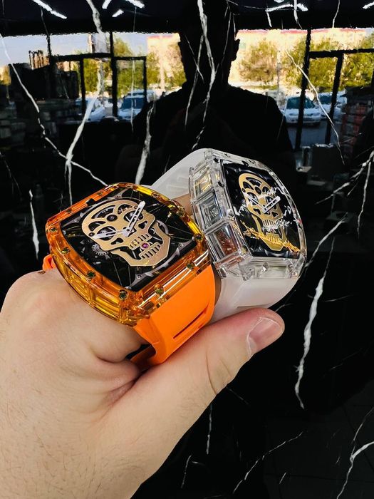 Smart Watch Green Lion Carlos Santos