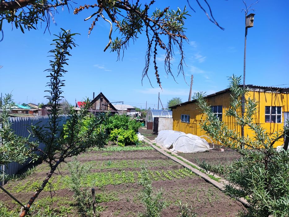 Продается большой теплый дом .