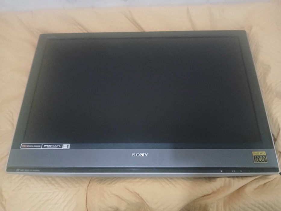 Телевизор Sony Bravia 40W2000
