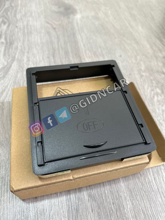 Скрытый карман для Тесла