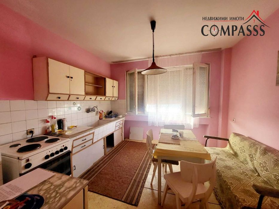 Продава се Тристаен апартамент в Добрич, Център - 102 кв.м за 775 €/кв.м - Снимка #1