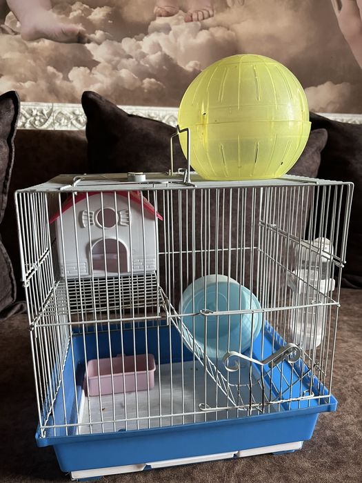 Продаю клетки для хомяков