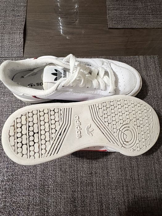 Кецове Адидас перфектни