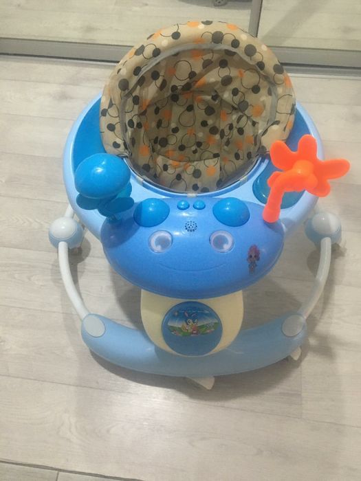 Продам ходунки в отличном состоянии