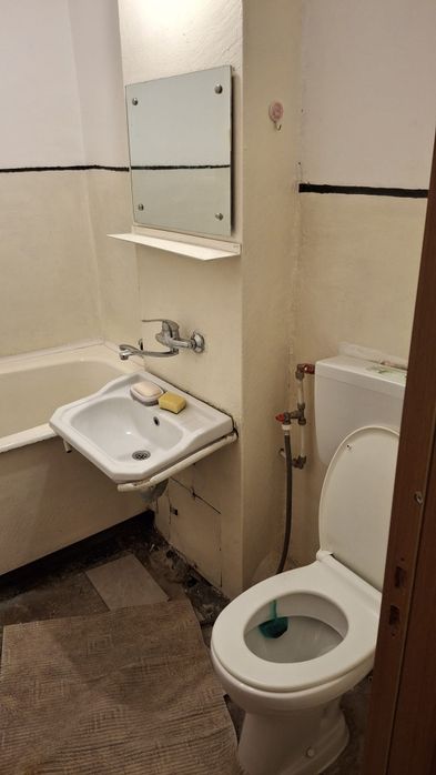 Inchiriere garsoniera Lapus