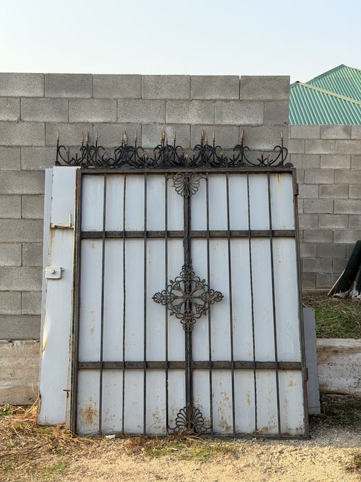 ворота для дома.