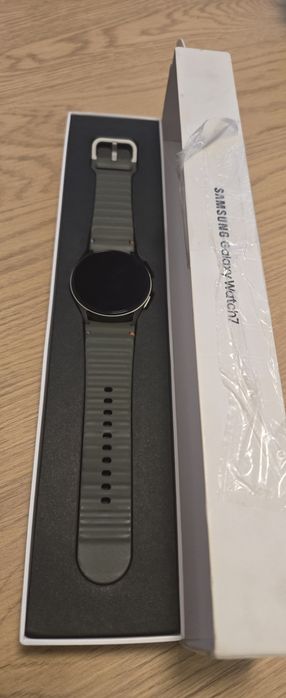 Vand ceas smart Samsung Galaxy 7