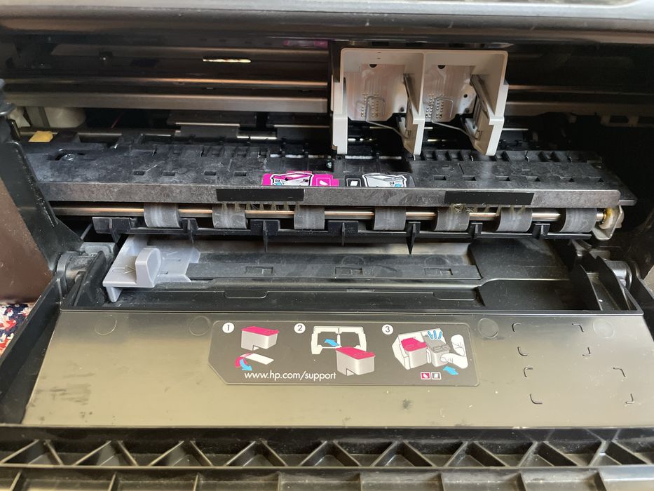 Принтер HP Deskjet F4583