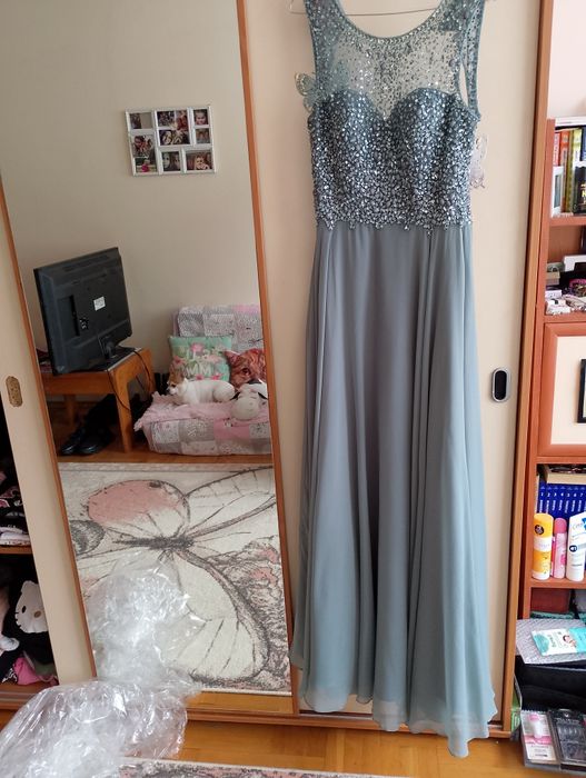 Официална рокля зелена