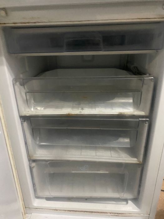 Холодильник б/у