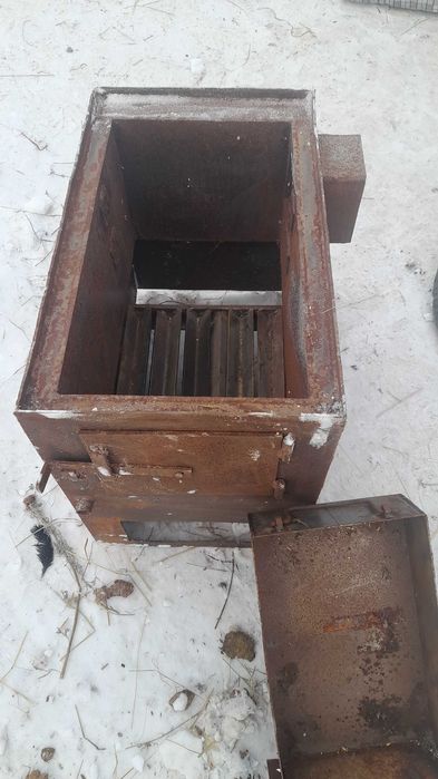 Котёл твердотопливный.