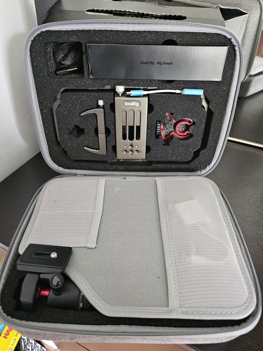 SmallRig 3384B All-in-One Video/Vlogging Kit complet ca Nou Oradea • OLX.ro
