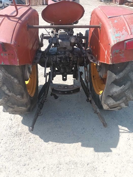 tractor agricol Carraro 300