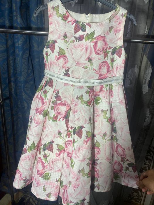 Нарядные платя для девочек